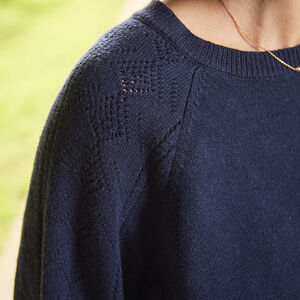 Πλεκτό πουλόβερ με ανοιχτές μανίκες για γυναίκες 