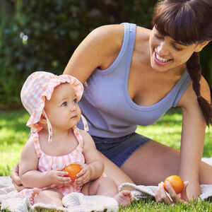 Σετ τουνίκ με λεπτές τιράντες και σορτς bloomer με σχέδιο vichy για bebe κορίτσι 