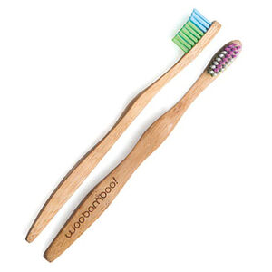 Σετ παιδικής οδοντόβουρτσας 2 τμχ από μπαμπού WooBamboo 