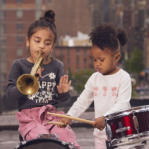 Μπλούζα με μακριά μανίκια jersey και διακοσμητικό print για μωρό κορίτσι 