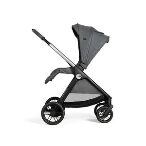 Poussette Bellagio avec adaptateurs Black Satin Main Poussette Bellagio avec adaptateurs Black Satin