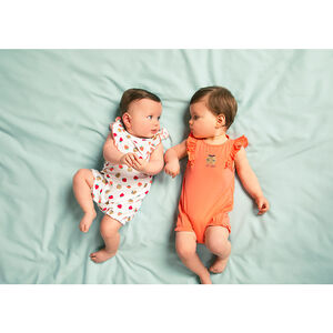 Lot de 2 combinaisons courtes fruits pour bébé fille Main Lot de 2 combinaisons courtes fruits pour bébé fille