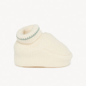 Chaussons en tricot uni pour bébé  