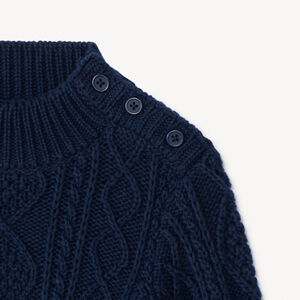 Πλεκτό με εφέ πλεξούδας και λαιμό σε ριμπ για μωρό αγόρι 