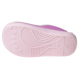 Παντοφλάκια με αυτοκόλλητο velcro και μπάλωμα με κοριτσάκι 