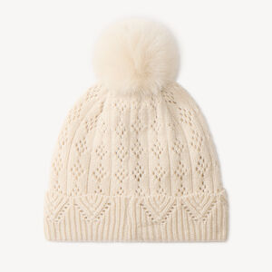 Bonnet bébé fille en tricot pointelle doublé micropolaire à pompon 