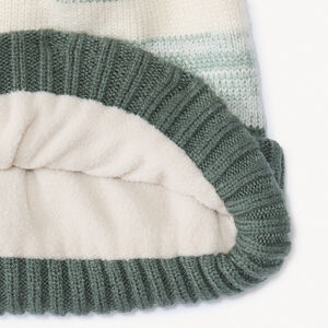 Πλεκτό σκουφάκι με πον-πον για αγόρι 