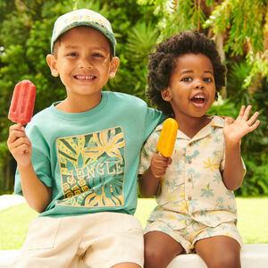 Σέτ 2 τεμαχίων, κοντομάνικη πουκάμισο + σορτσάκι με τροπικά μοτίβα για μωρά αγόρια 