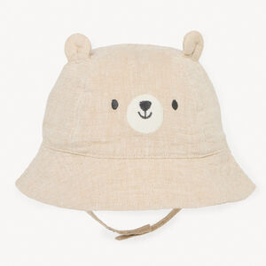 Μπέιμπι μπόμπ (χοντρό καπέλο) με παιχνιδιάρικο αρκουδάκι. 