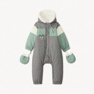 Combi-pilote déperlante et doublée pour bébé garçon avec finitions différentes selon l'âge  Main Combi-pilote déperlante et doublée pour bébé garçon avec finitions différentes selon l'âge