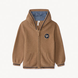 Gilet uni en tricot avec capuche et badge brodé pour bébé garçon  Main Gilet uni en tricot avec capuche et badge brodé pour bébé garçon