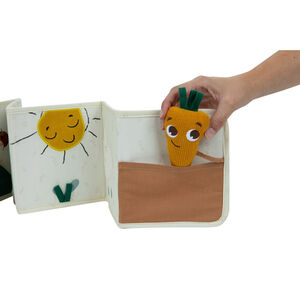 Παιχνίδι First Book Garden Of Adventures 