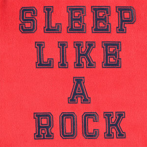 Δίχρωμη βελουτέ πιτζάμα με τυπωμένο μήνυμα 