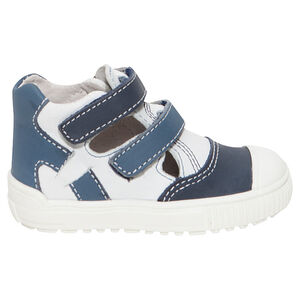 Δερμάτινα παπουτσάκια με μπαρέτα και φάσες σε χρώμα που κάνει αντίθεση 