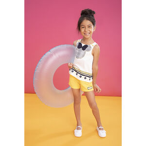 Σετ με τουνίκ αμάνικη με την Minnie Disney και κίτρινο σόρτς  