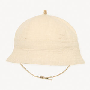 Μονοχρωμος καπέλο μωρού αγοριού 