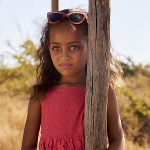 Αμάνικο φόρεμα με κέντημα αγγλικού τύπου για κορίτσι 