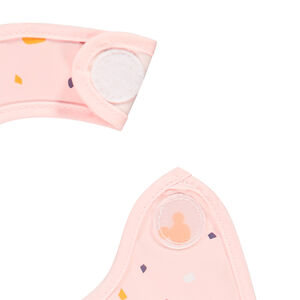 Πλαστικοποιημένη σαλιάρα Minnie με άνοιγμα scratch 