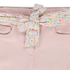 Τζιν ίσιο σε denim με ζώνη φουλάρι για bebe κορίτσι 