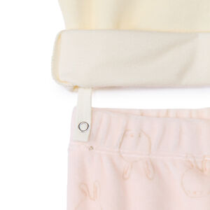 Πιτζάμα 2 τεμαχίων βελουτέ με λαγό για μωρό κορίτσι και διαφορετικά φινιρίσματα ανάλογα με την ηλικία 