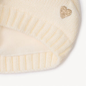 Σκούφος με φαντεζί πομ πον και κέντημα καρδιάς για μωρό κορίτσι 