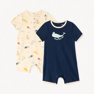 Σετ με 2 κοντές φορμίτσες με σχέδιο φάλαινες για αγοράκια. 