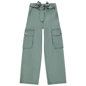 Παντελόνι cargo σε ύφασμα με ζώνη για κορίτσι 