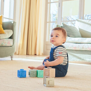 Σετ σαλόπετα + μπλουζάκι ριγέ για μωρό αγόρι 