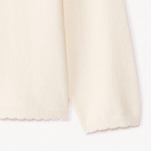 Πλεκτό γιλέκο μονόχρωμο με κυματιστό τελείωμα για bebe κορίτσι 