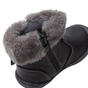 Ασημί μποτάκια με καρδούλες και συνθετική γούνα στο άνοιγμα 