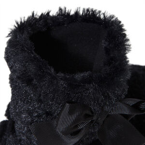 Μαύρα μαλακά ψηλά παντοφλάκια από συνθετική γούνα με φιογκάκι 