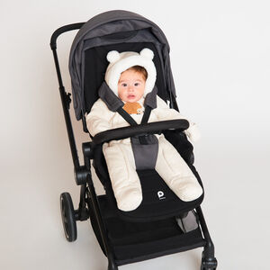 Combi-pilote με κέντημα σκαντζόχοιρου για bebe αγόρι με διαφορετικές τελειώσεις ανάλογα με την ηλικία  Main Combi-pilote με κέντημα σκαντζόχοιρου για bebe αγόρι με διαφορετικές τελειώσεις ανάλογα με την ηλικία