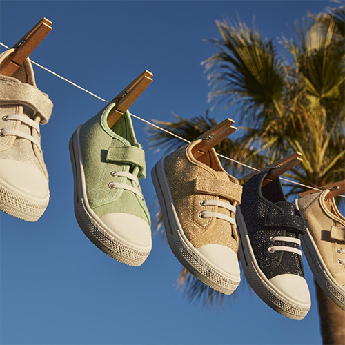 Υφασμάτινα παπούτσια