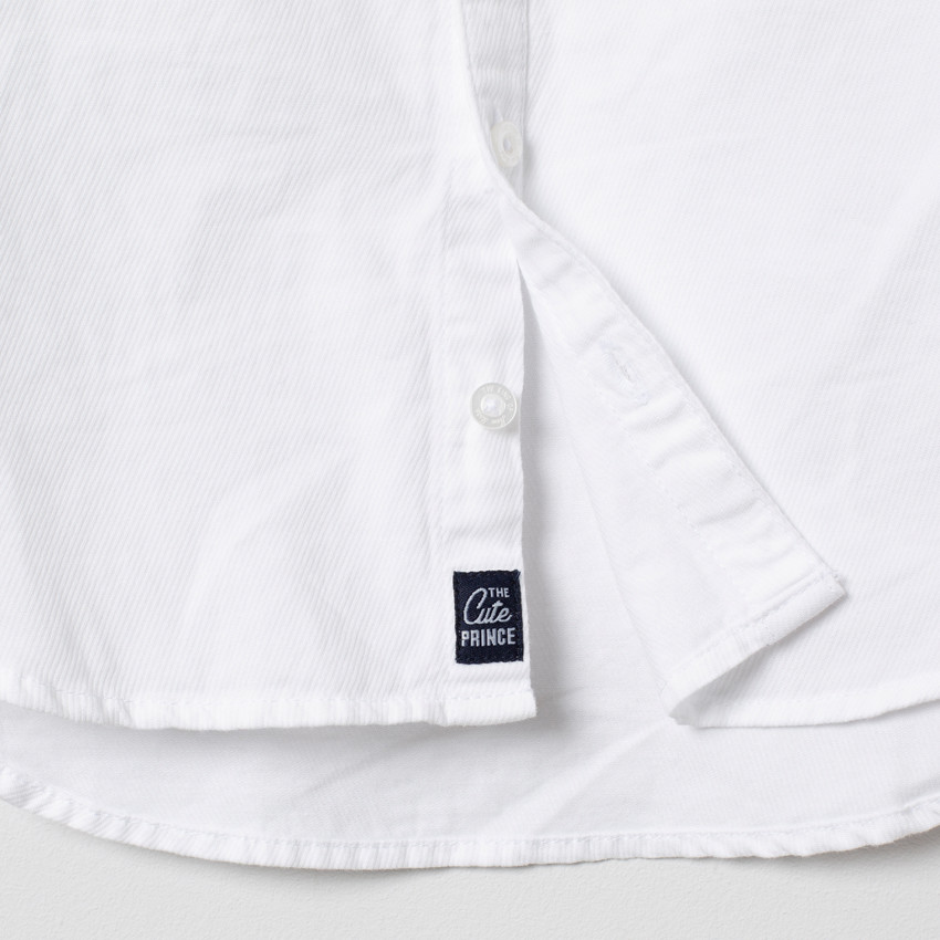 Chemise blanche à noeud papillon amovible  Additional Chemise blanche à noeud papillon amovible