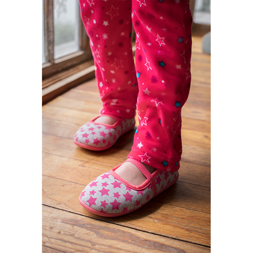 Εμπριμέ παντοφλάκια με μοτίβο αστέρια, μεγέθη από 28 έως 35 