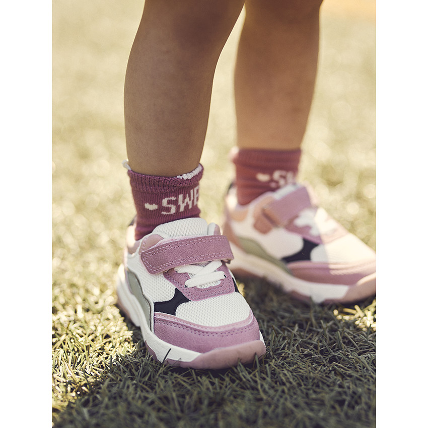Baskets de sport à empiècements contrastés pour bébé fille 