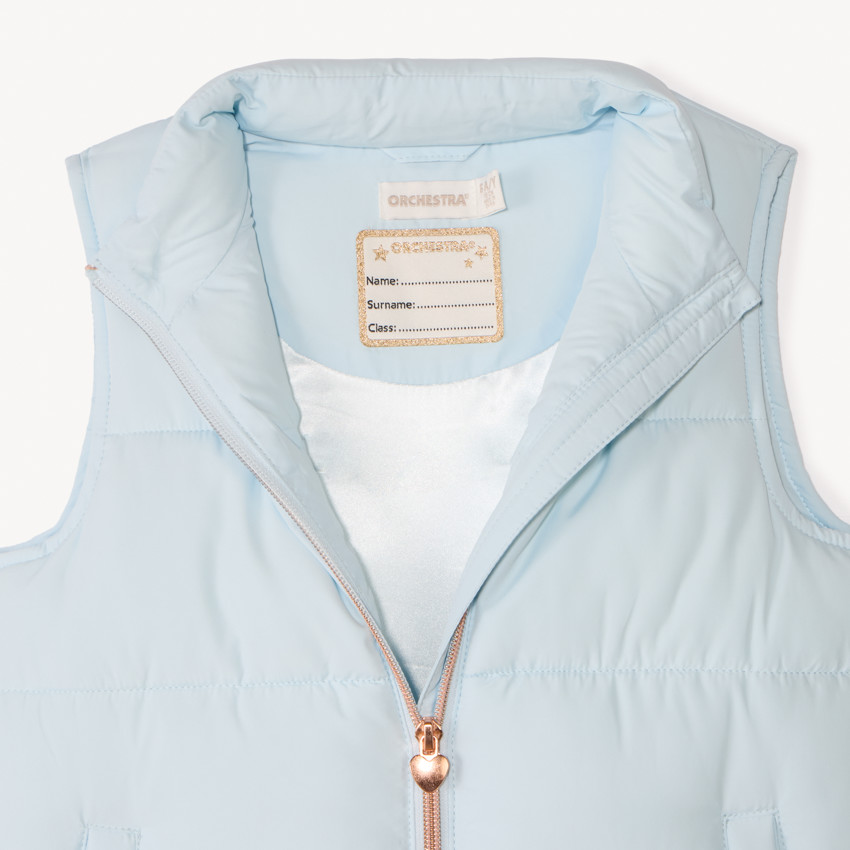 Γυναικεία γιλέκο χωρίς μανίκια από ματ ύφασμα. 