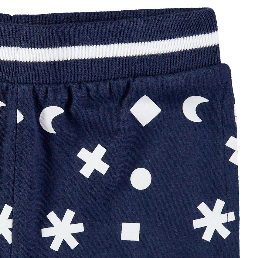 Σύνολο κοντομάνικη μπλούζα με σύννεφο και εμπριμέ βερμούδα 