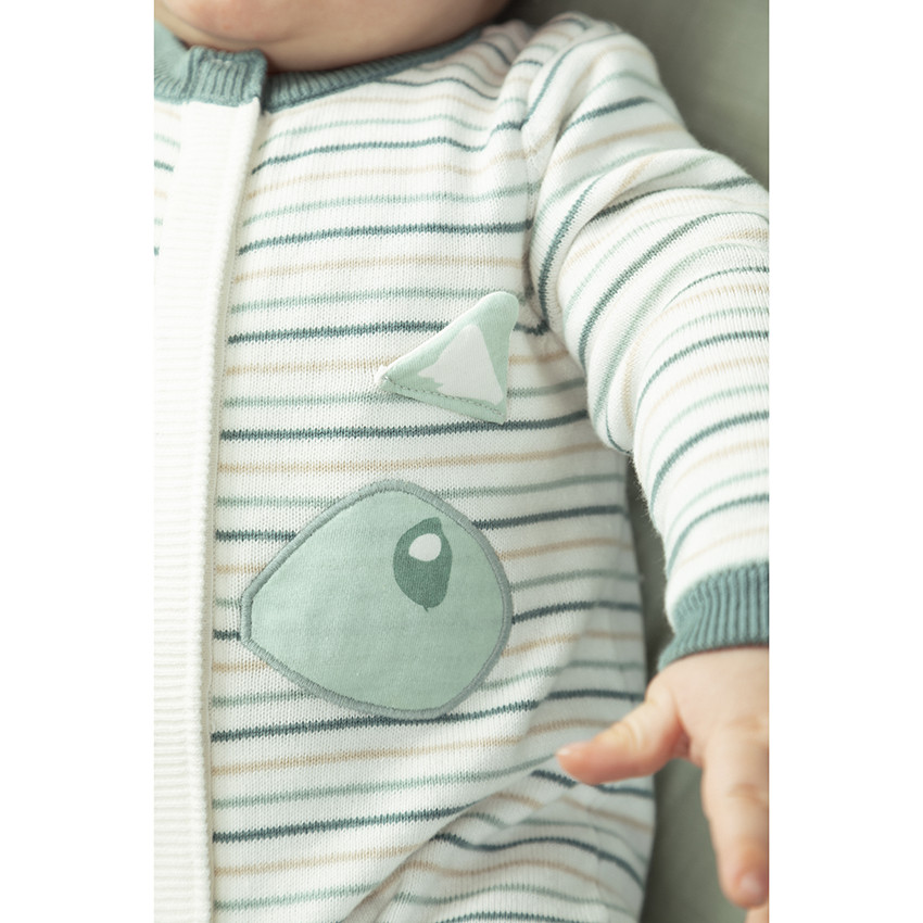 Combinaison longue en tricot fin à rayures et détails en relief 