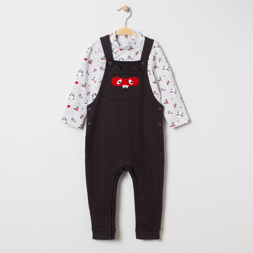 Ensemble avec t-shirt imprimé ratons laveurs et salopette 