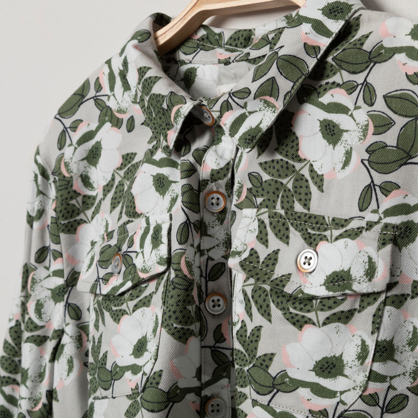 Chemise à manches longues en twill avec imprimé floral  Additional Chemise à manches longues en twill avec imprimé floral