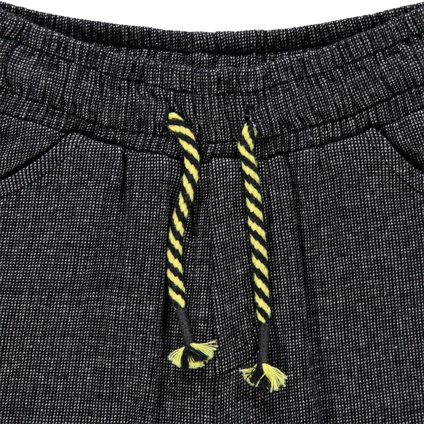 Βερμούδα με λάστιχο και κορδόνια σε άλλο χρώμα 