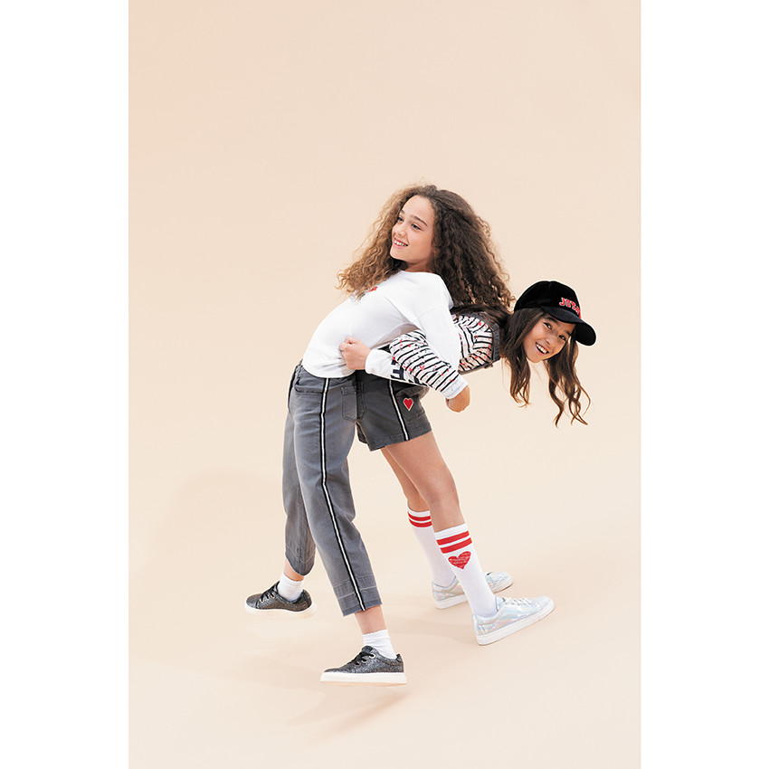 Παιδικά - Γκρι τζιν με used όψη και ασημί λωρίδες 