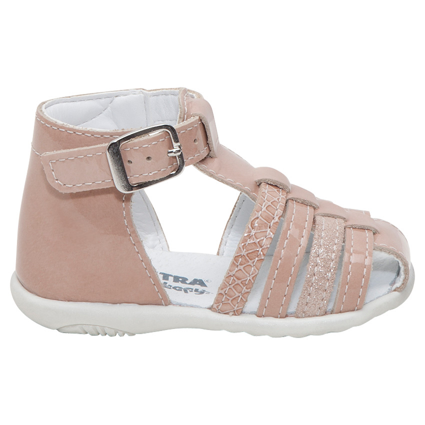 Σανδάλια από δέρμα με φανταχτερές λουρίδες 