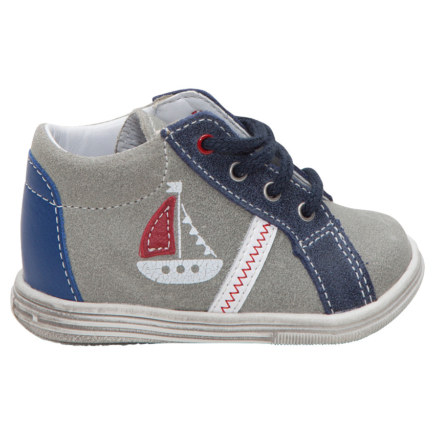 Μποτάκια δερμάτινα σουέτ με κορδόνια και στάμπα καραβάκι 