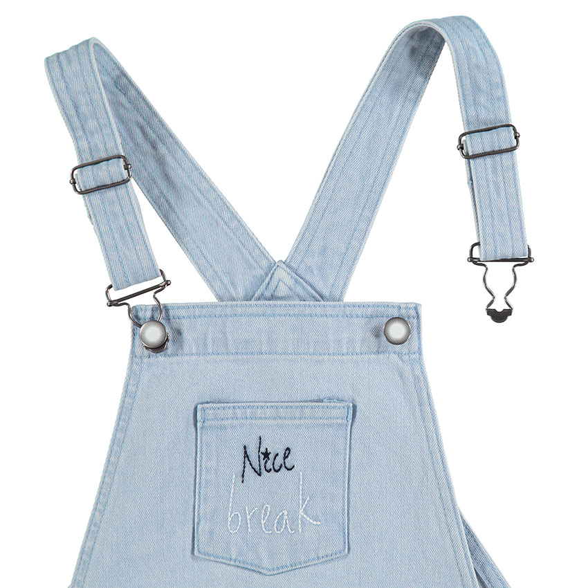 Κοντή τζιν σαλοπέτα με used όψη και φαντεζί πριτσίνια 