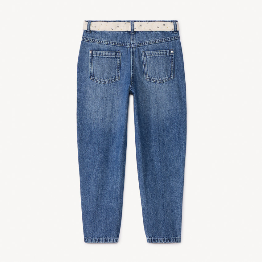 Τζιν mom fit από denim με φανταχτερό μαντήλι και ζώνη για κορίτσι 