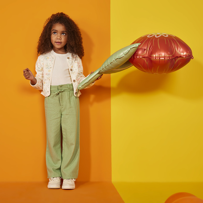 Μπουφάν με επένδυση με floral σχέδιο για κορίτσι 