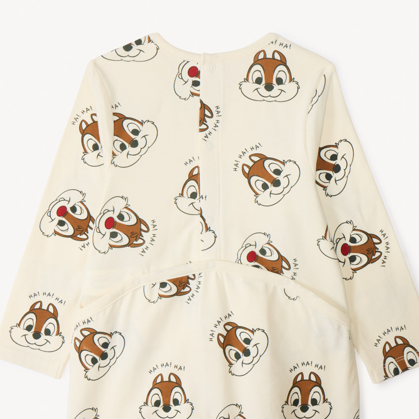 Σετ από 2 φορμάκια Disney Tic και Tac για αγοράκι μωρού με διαφορετικές ανοίγματα ανάλογα με την ηλικία. 