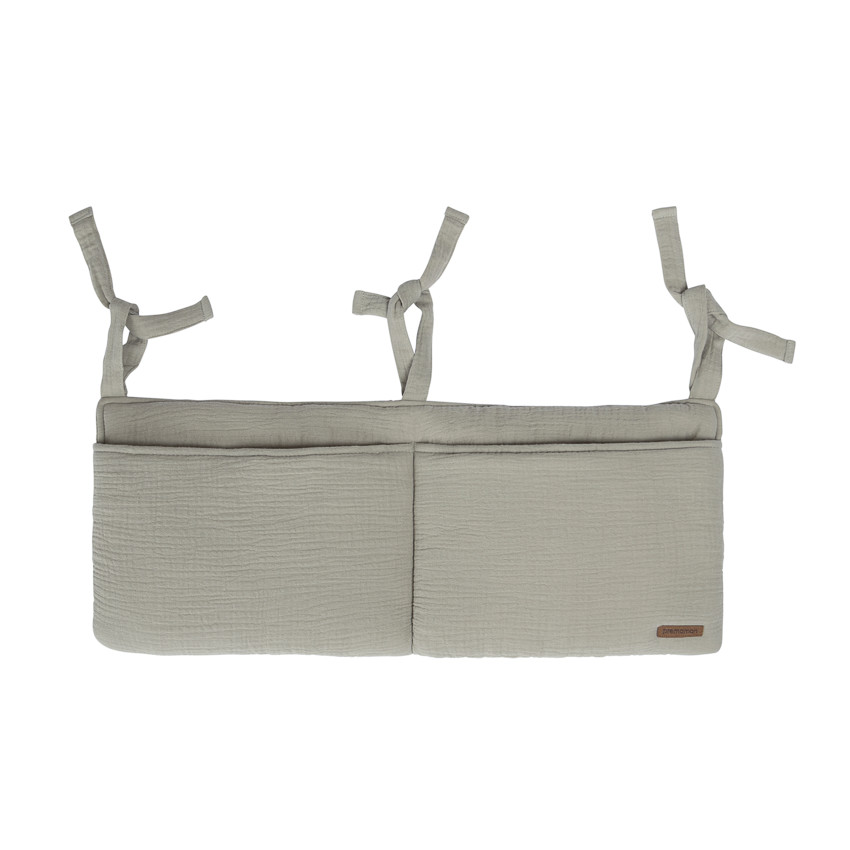 Τσέπη κρεβατιού από βαμβακερή γάζα σε πράσινο με 2 ευρείες τσέπες για κρεβάτι Montessori 